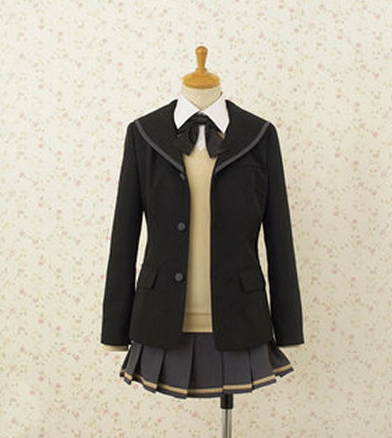 輝日東高校 女子制服